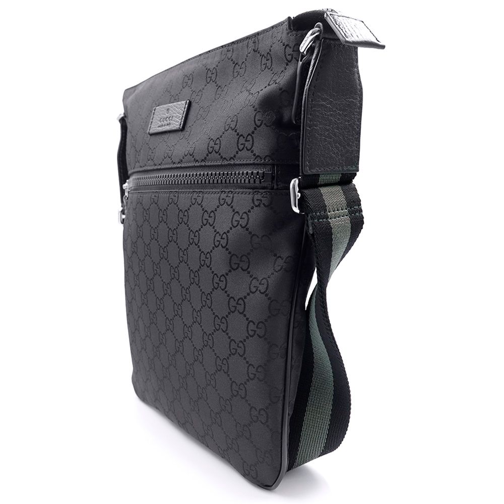 【GUCCI】メッセンジャーバッグ　ナイロン　レザー　ブラック　シルバー金具 グッチ 449184 メッセンジャー GGナイロン ブラック ショルダーバッグ