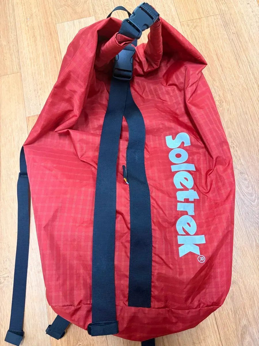 ソレットレック 防水ドライバッグ レッド (新品)