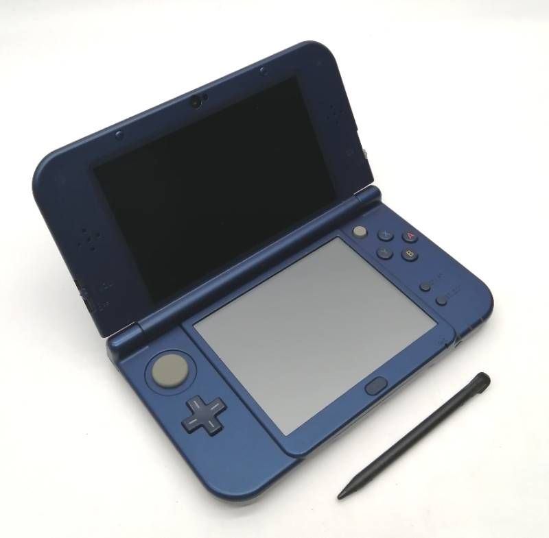 Newニンテンドー3DS LL メタリックブルー Newニンテンドー3DS LL メタリックブルー