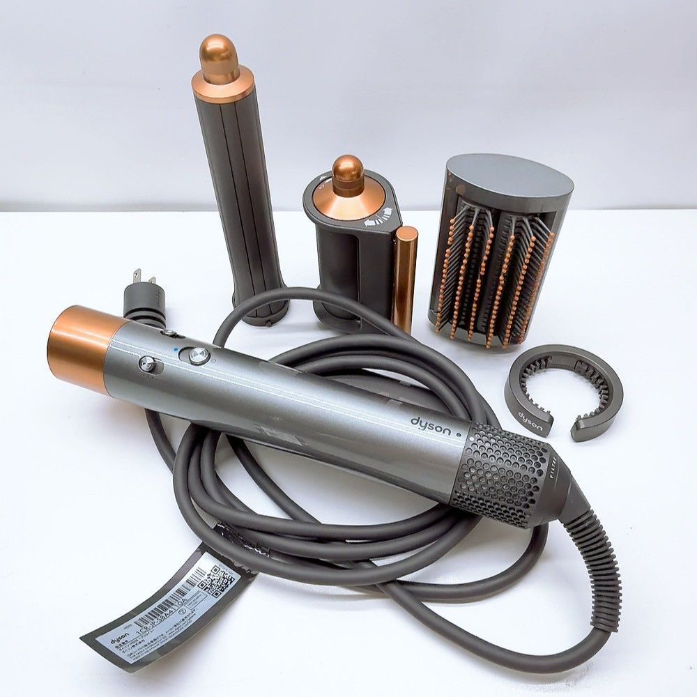 ほぼ未使用》 ダイソン エアラップ マルチスタイラー HS05 Dyson ほぼ未使用》 ダイソン エアラップ マルチスタイラー HS05 Dyson