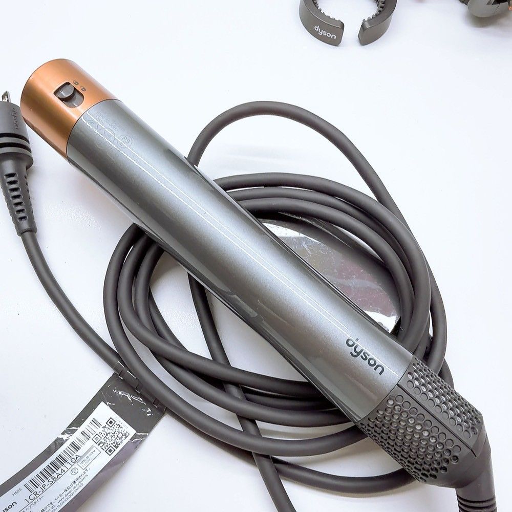 ほぼ未使用》 ダイソン エアラップ マルチスタイラー HS05 Dyson