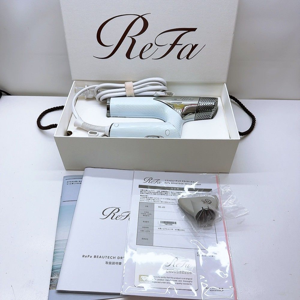 ほぼ未使用＊付属品完備》 Refa リファ ビューティック ドライヤー