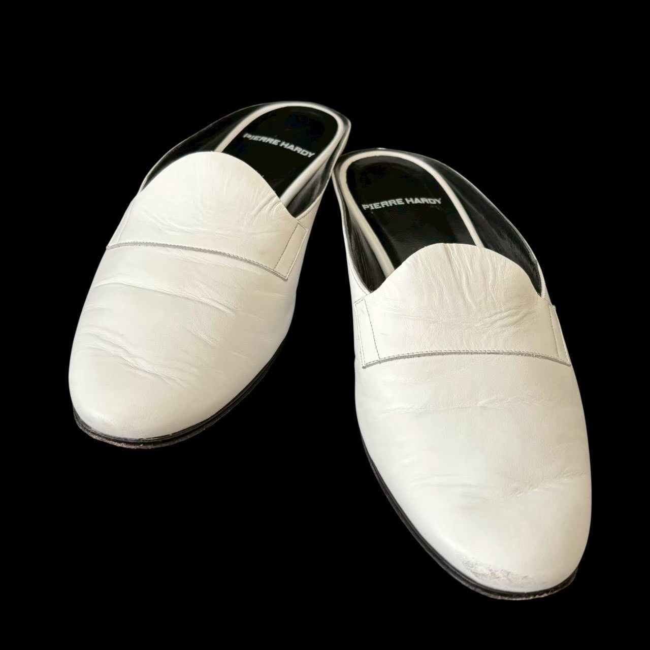 PIERRE HARDY ピエールハーディ KC07-36 定価85,000 牛革 36