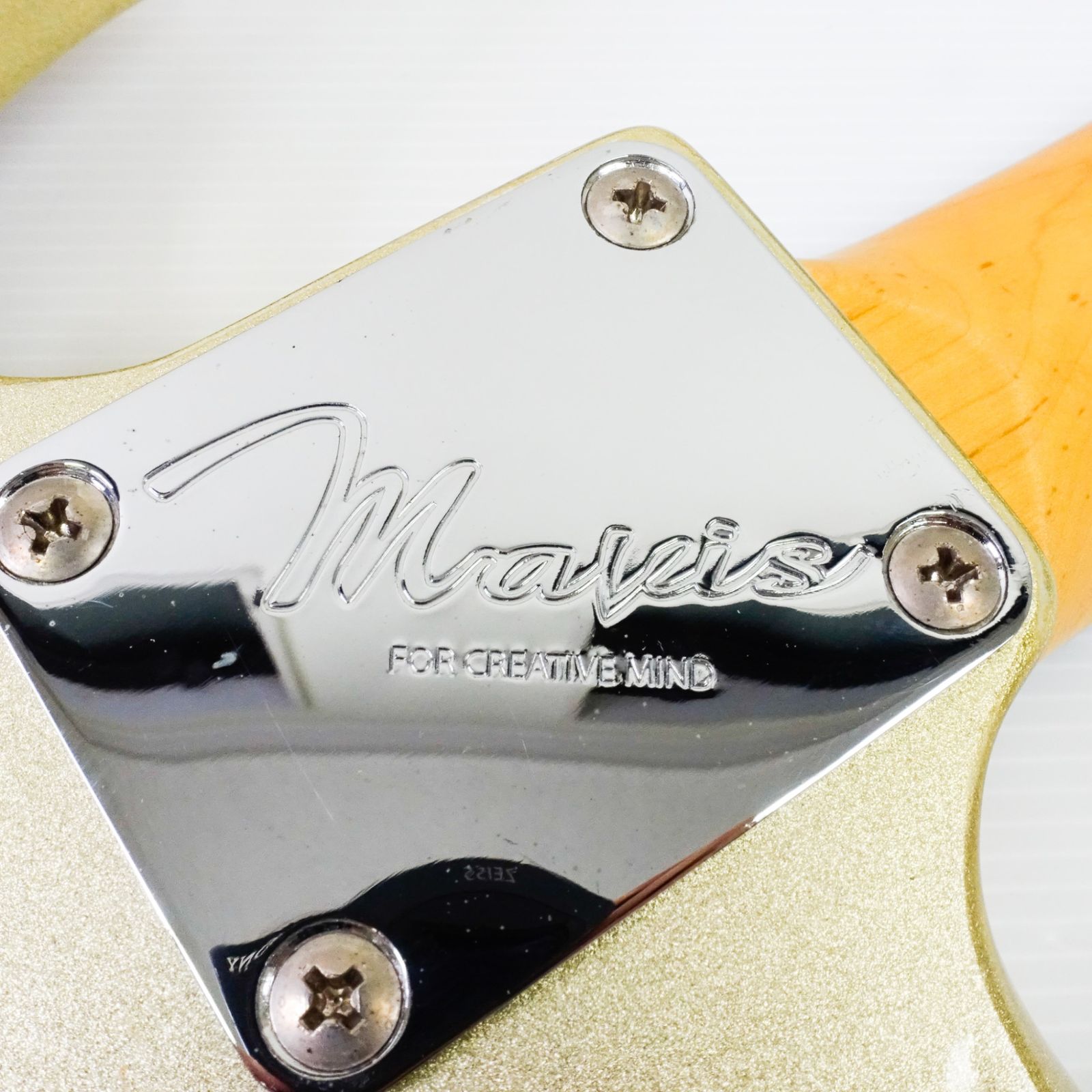 Mavis メイビス エレキギター ストラトタイプ ゴールド系 - メルカリ