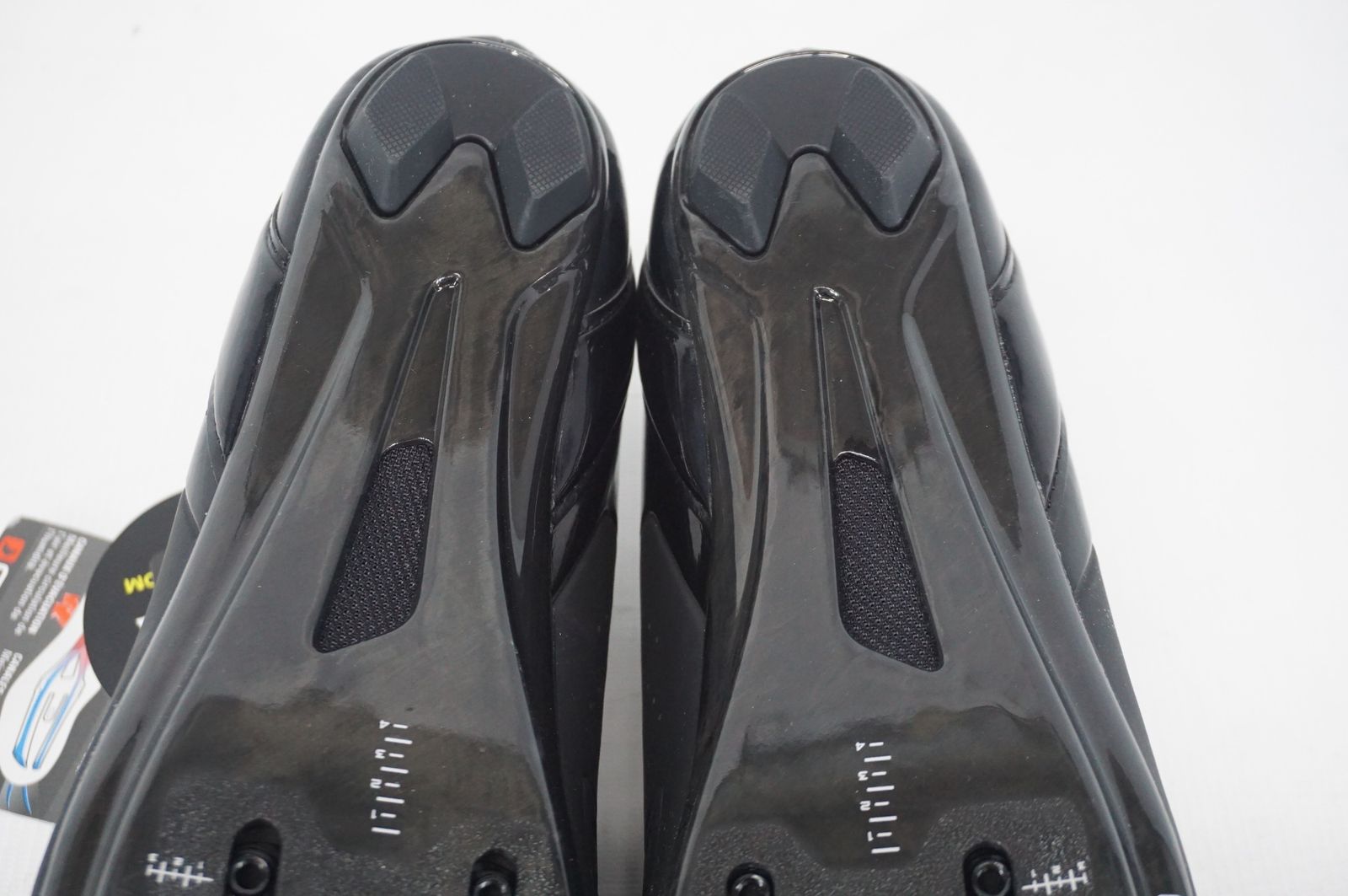 ⁄ LOUIS GARNEAU ルイガノ製品紹介 ルイガノ LS-100 CARBON 阪急塚口店 