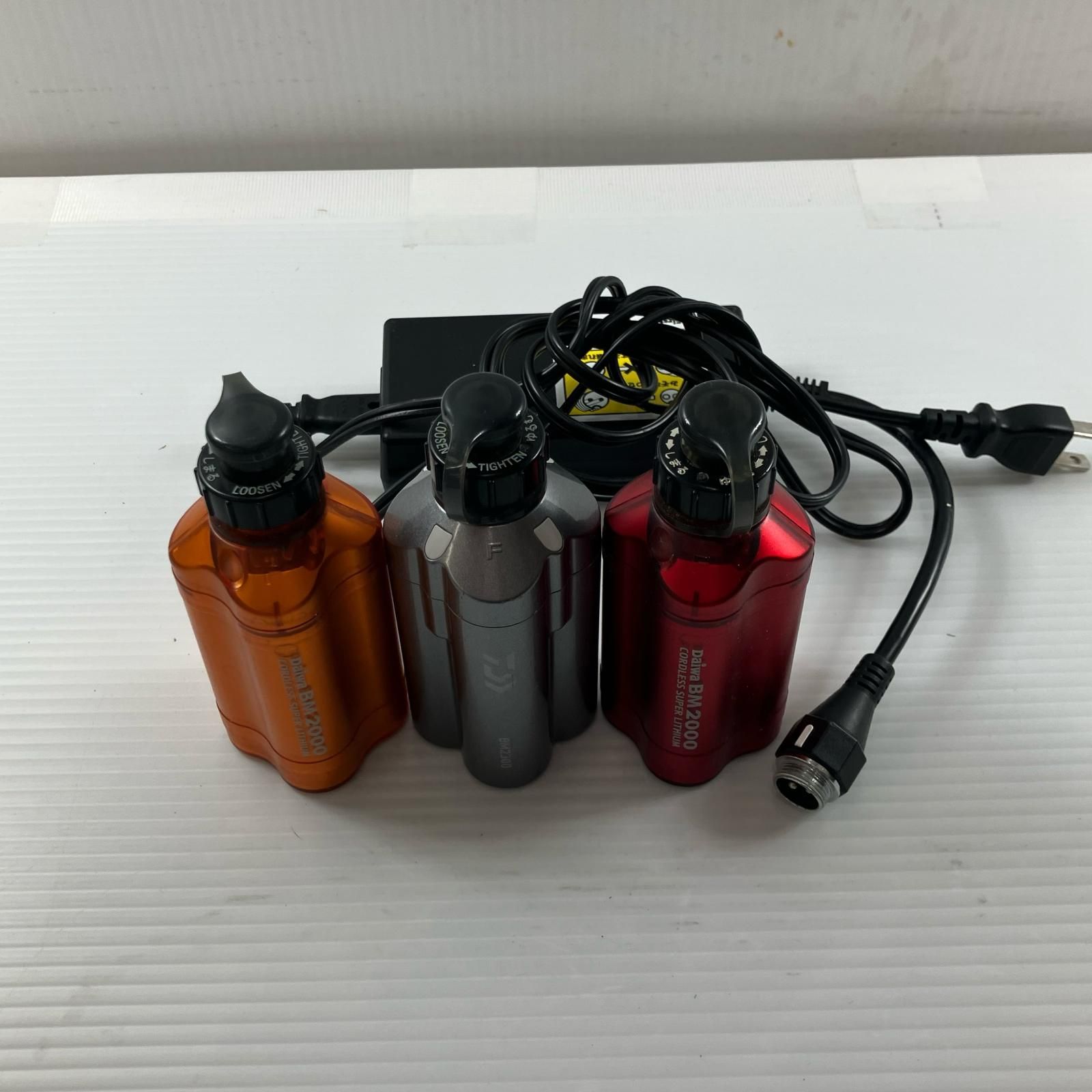 DAIWA ダイワ バッテリー 充電器付 BM2000×2 BM2300 動作未確認