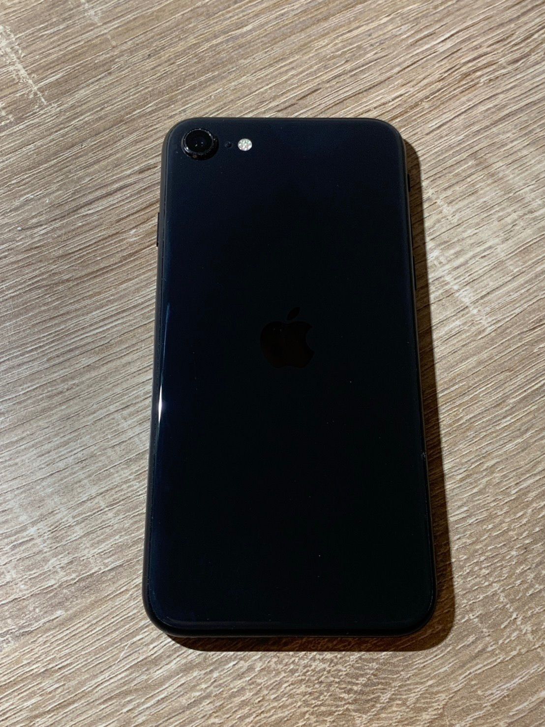 0815 iPhone SE 第二世代 128GB ブラック ジャンク品 【ネ】 - メルカリ