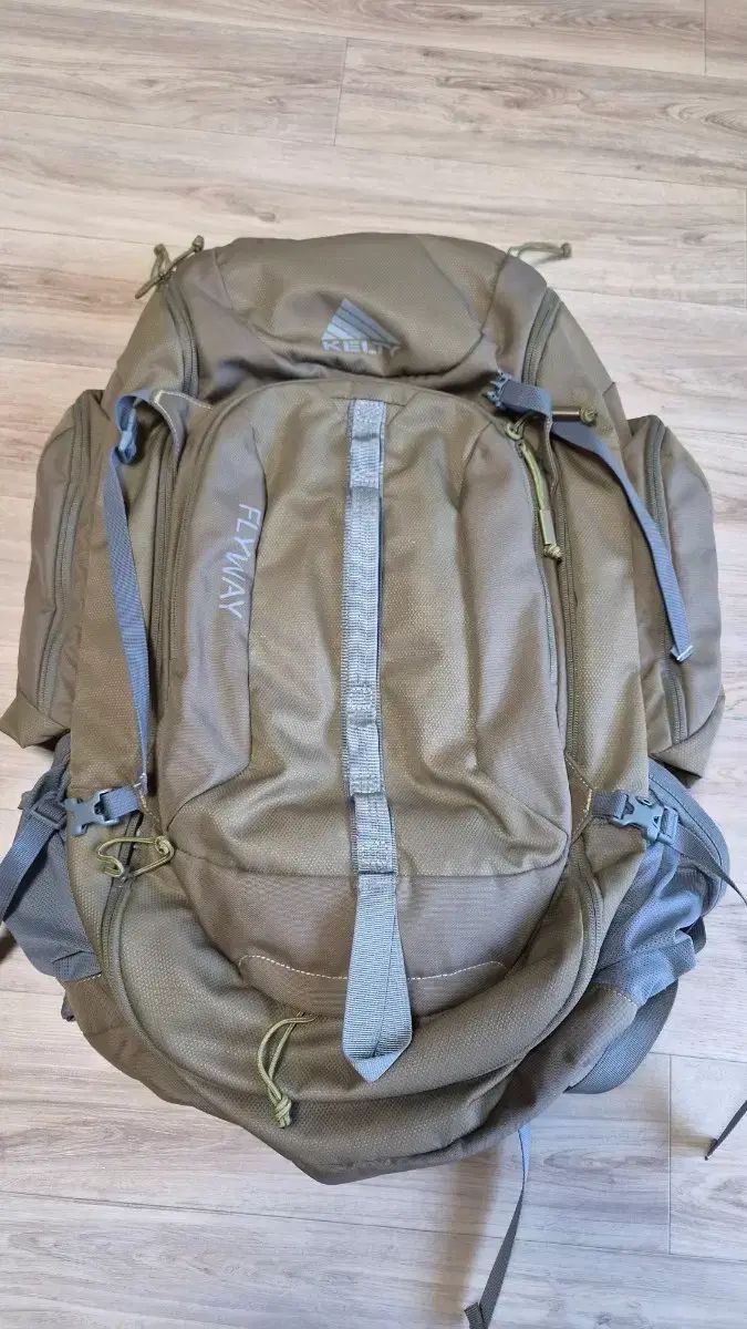 ケルティ Flyway 登山 リュックサック