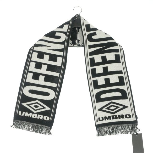 アンブロ UMBRO x Slam Jam 26SS Security Scarf ロゴ刺繍 グラフィックスカーフ ストール 0 ブラック/ホワイト 黒/白 UBMW255YA17