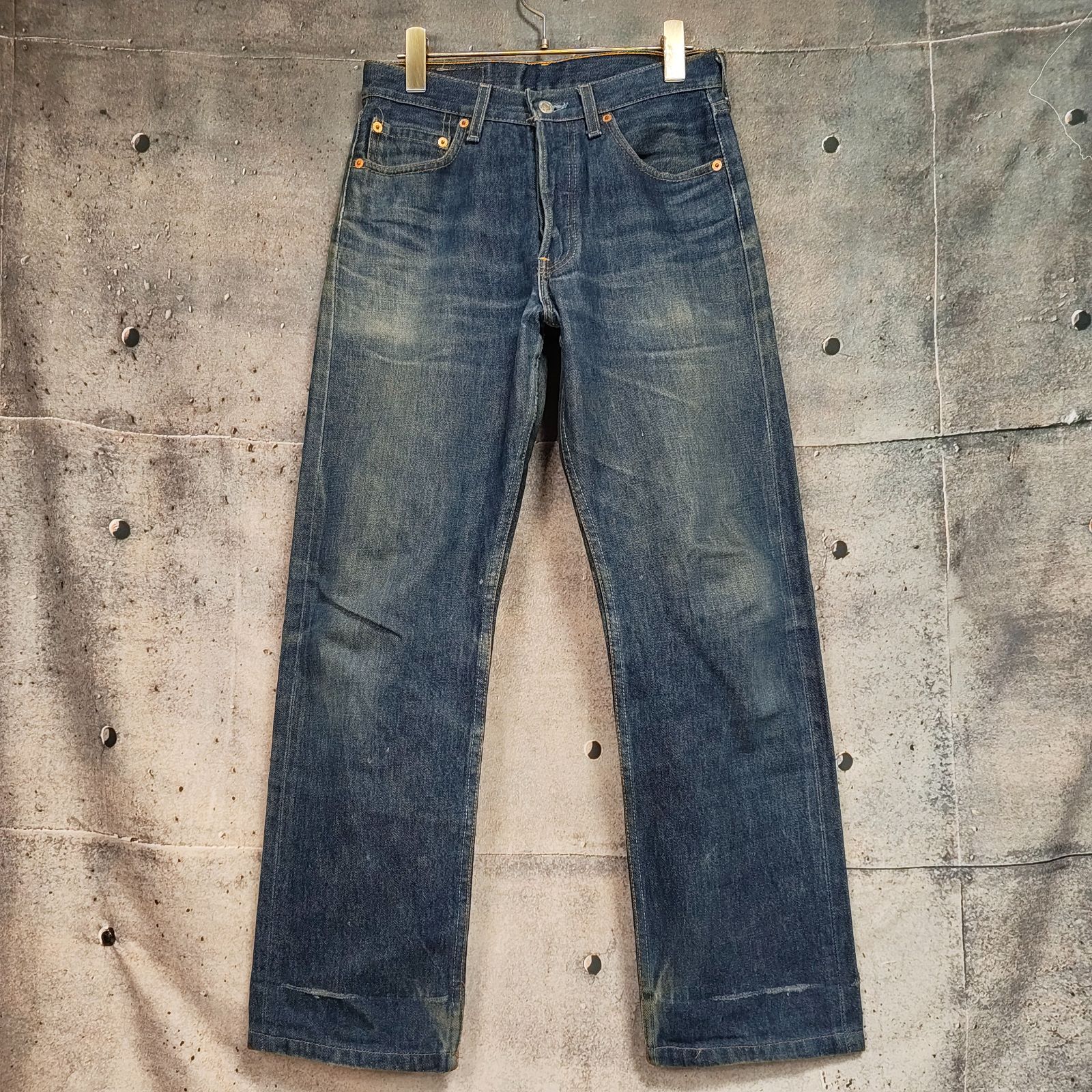 90s LEVI'S 501xx 実寸 W29L28相当 ヴィンテージ 脇割り 日本製 鬼ヒゲ