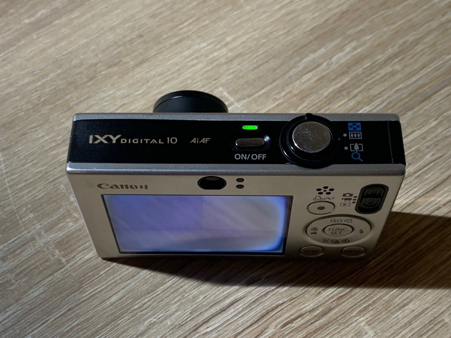 0721 Canon IXY DIGITAL 10 シルバー デジカメ 動作確認済み 【ネ