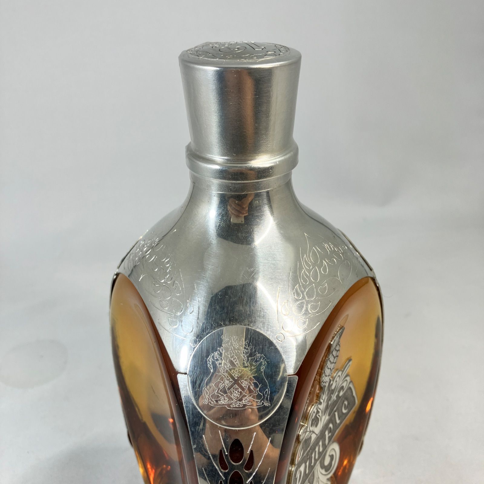 ディンプル 12年 ロイヤル デキャンタ 750ml 43% - メルカリ