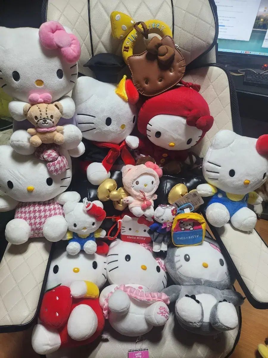 ハローキティ ぬいぐるみ ウール コレクション / ぬいぐるみ