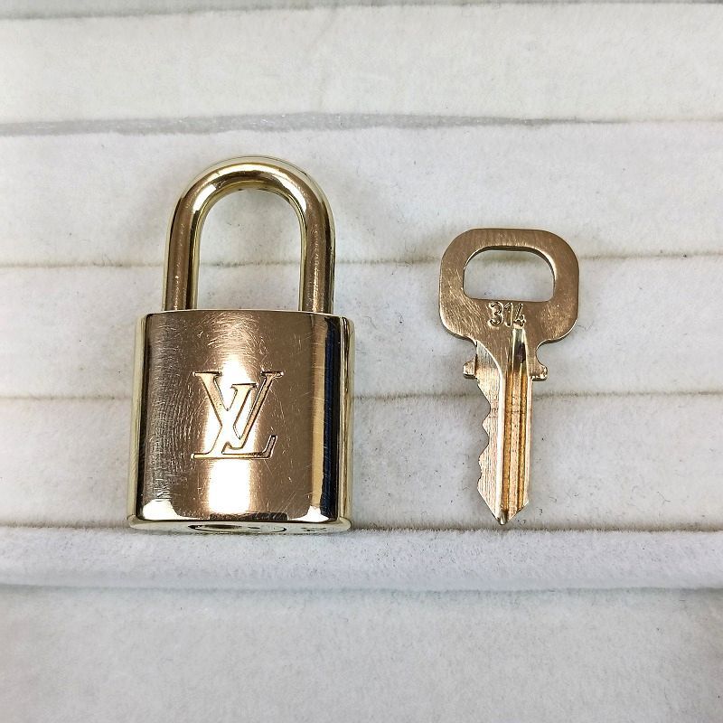 LOUIS VUITTON ルイヴィトン パドロック 南京錠 カデナ 鍵 ゴールド No