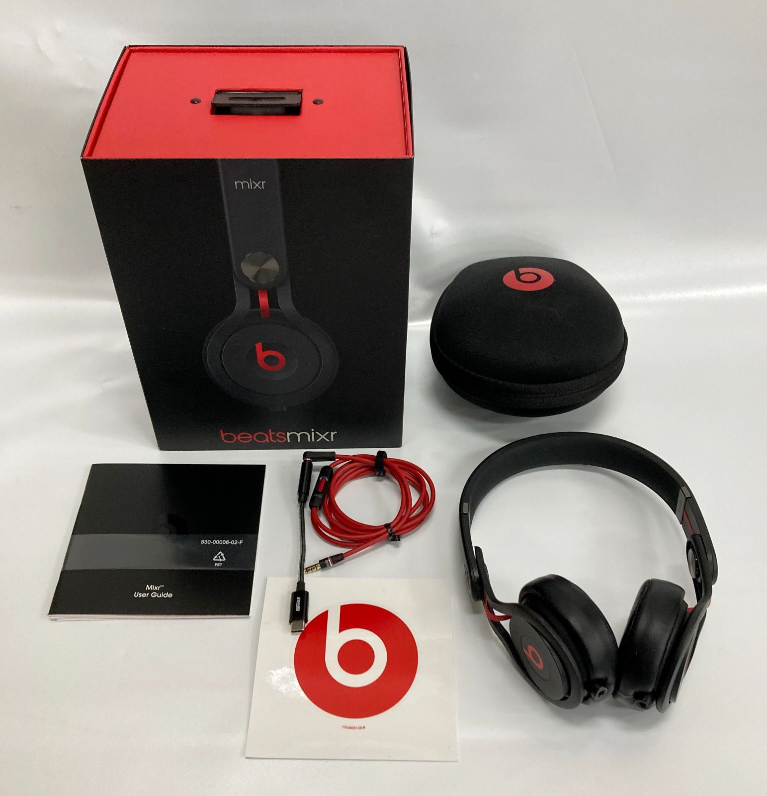 〇 Beats mixr ヘッドホン 有線 動作品 ブラック/レッド