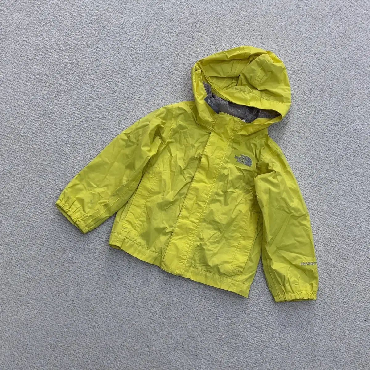 2T/2B THE NORTH FACE ザノースフェイス キッズ イェロー ウィンドブレーカー ジャケット 0515E