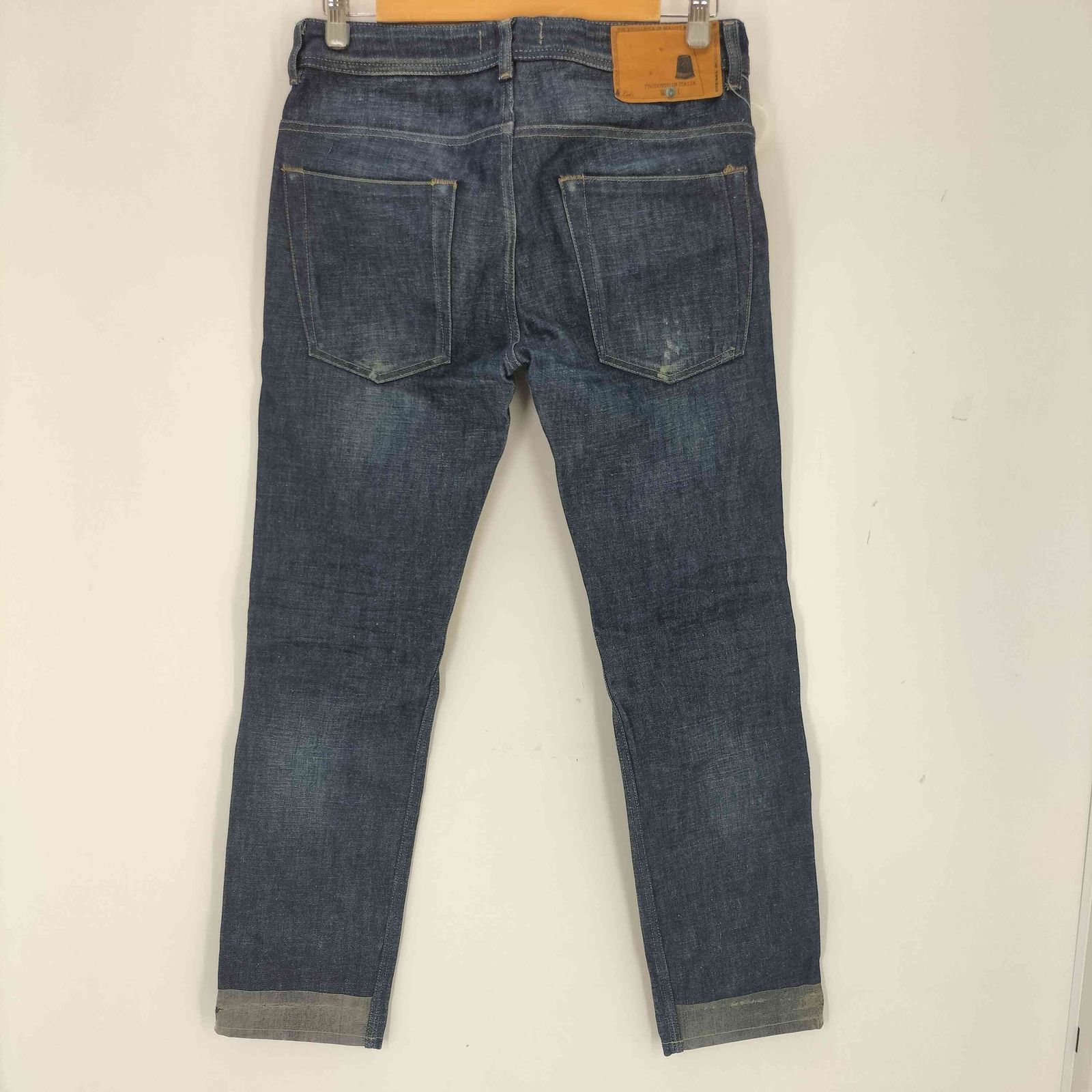 ディーゼルブラックゴールド DIESEL BLACK GOLD ダメージ加工ボタン