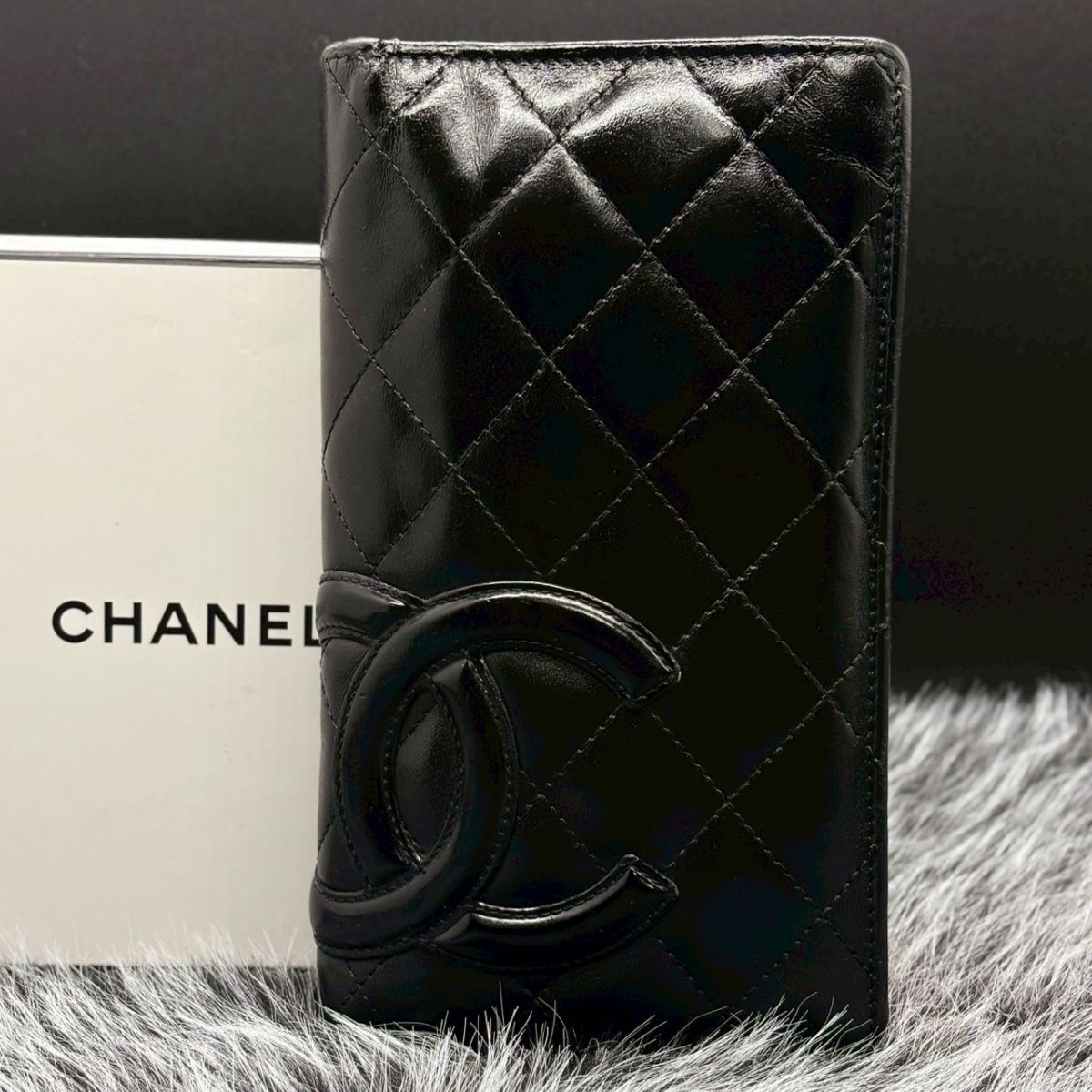 CHANEL ブラック キルティング長財布 【公式通販】