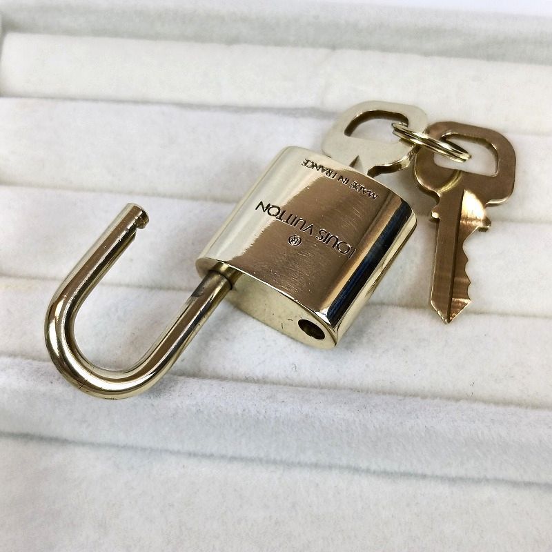 LOUIS VUITTON ルイヴィトン パドロック 南京錠 カデナ 鍵 ゴールド No