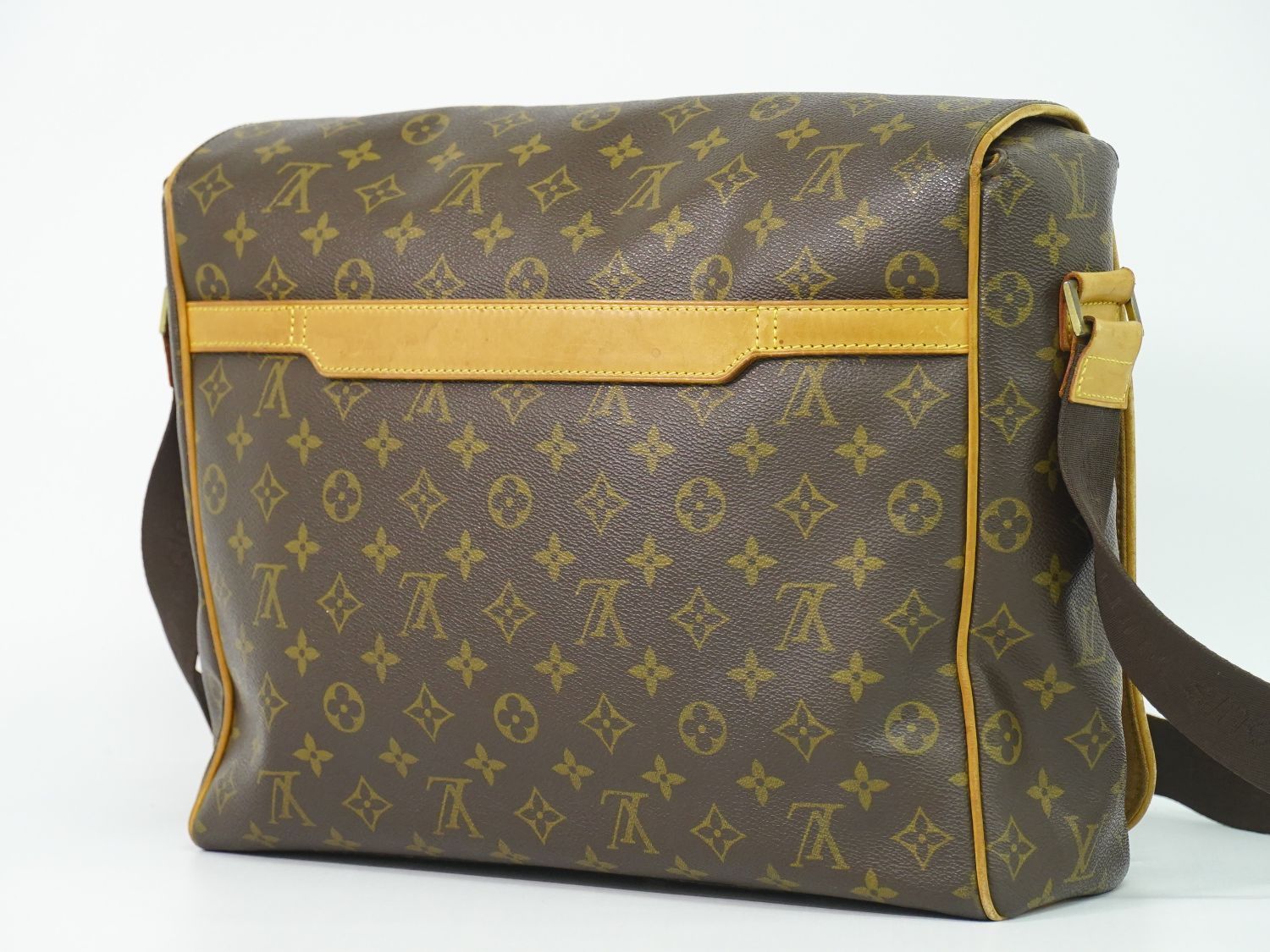 本物 ルイヴィトン LOUIS VUITTON LV アベス モノグラム ショルダー