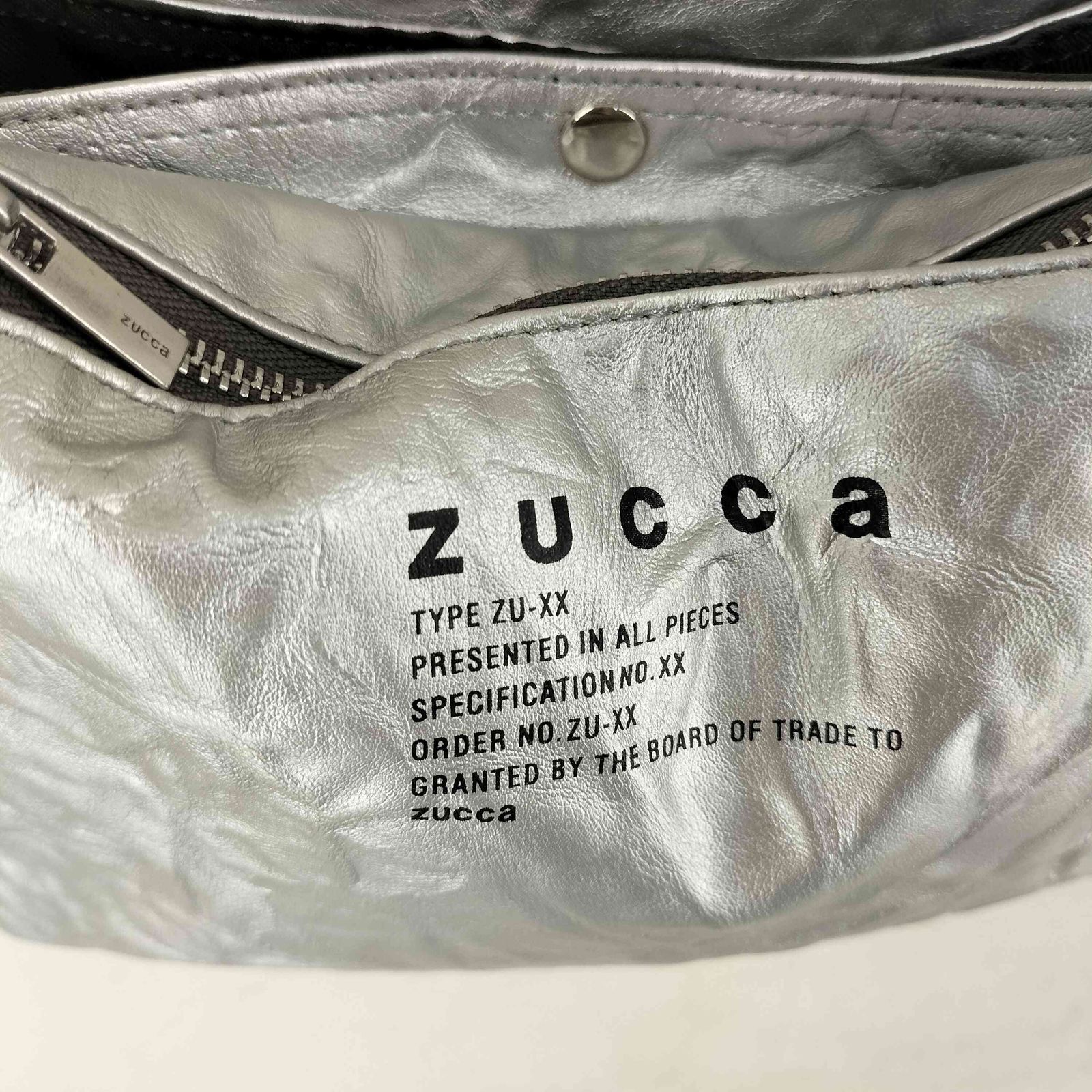 ズッカ ZUCCa EMBOSS ショルダーバッグ レディース 表記無 - メルカリ