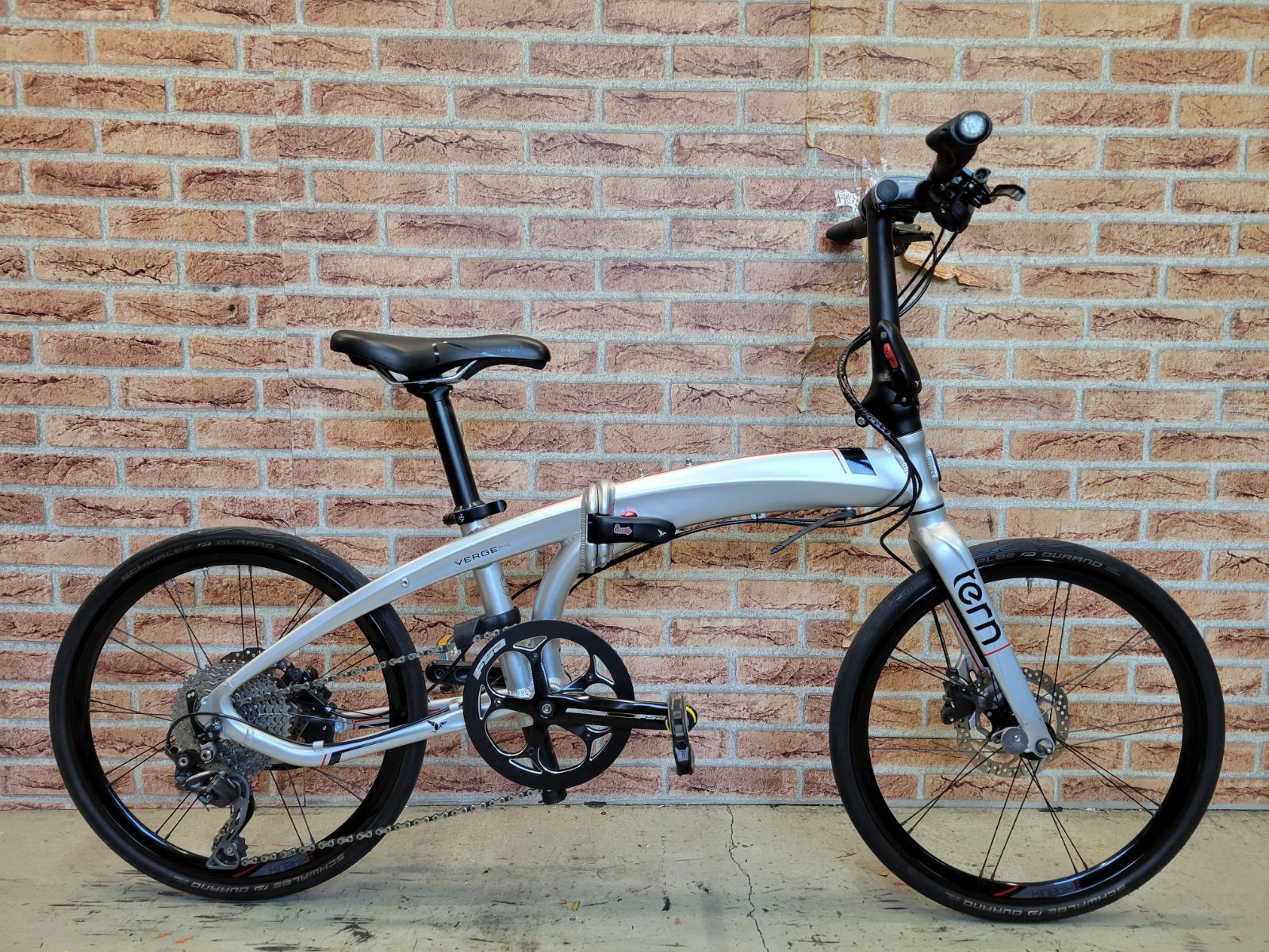 bamboo さま専用 】 良品!! tern VERGE P10 451 SHIMANO DEORE ターン 