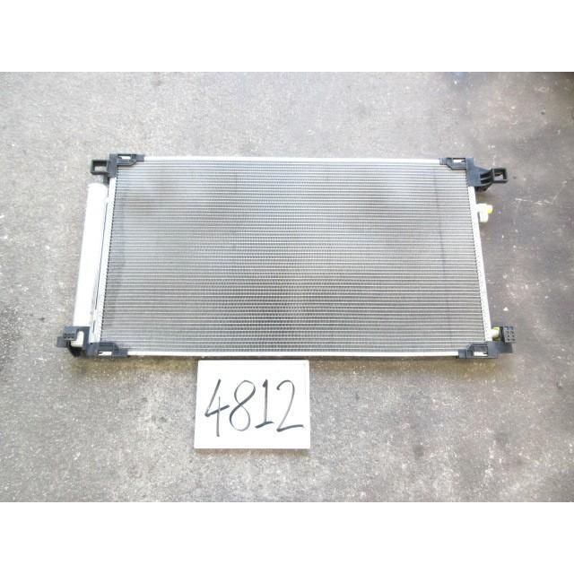 30年 プリウス DAA-ZVW50 エアコン コンデンサー 88460-10320 207512 4812