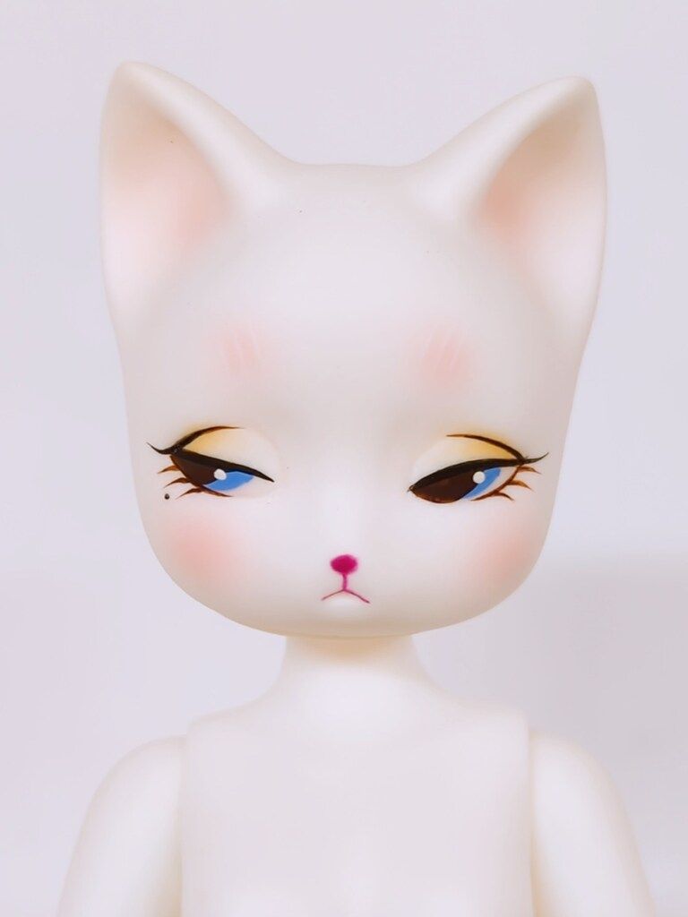 PIPOS 10cmクラスドール Mariko Cat blue eyes white - メルカリ