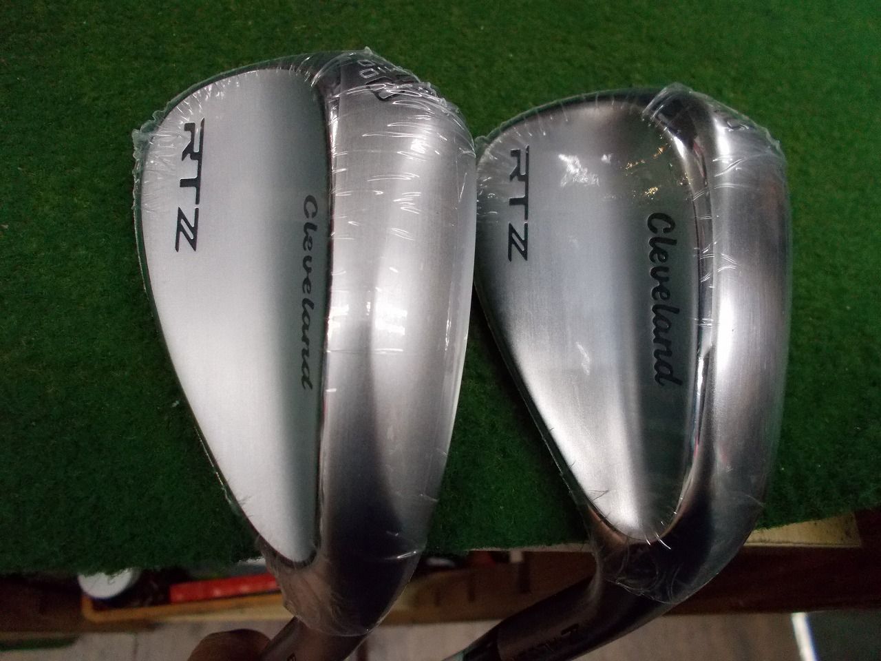 2本セット(50度、56 度)クリーブランド RTZ ツアーサテン dynamic gold