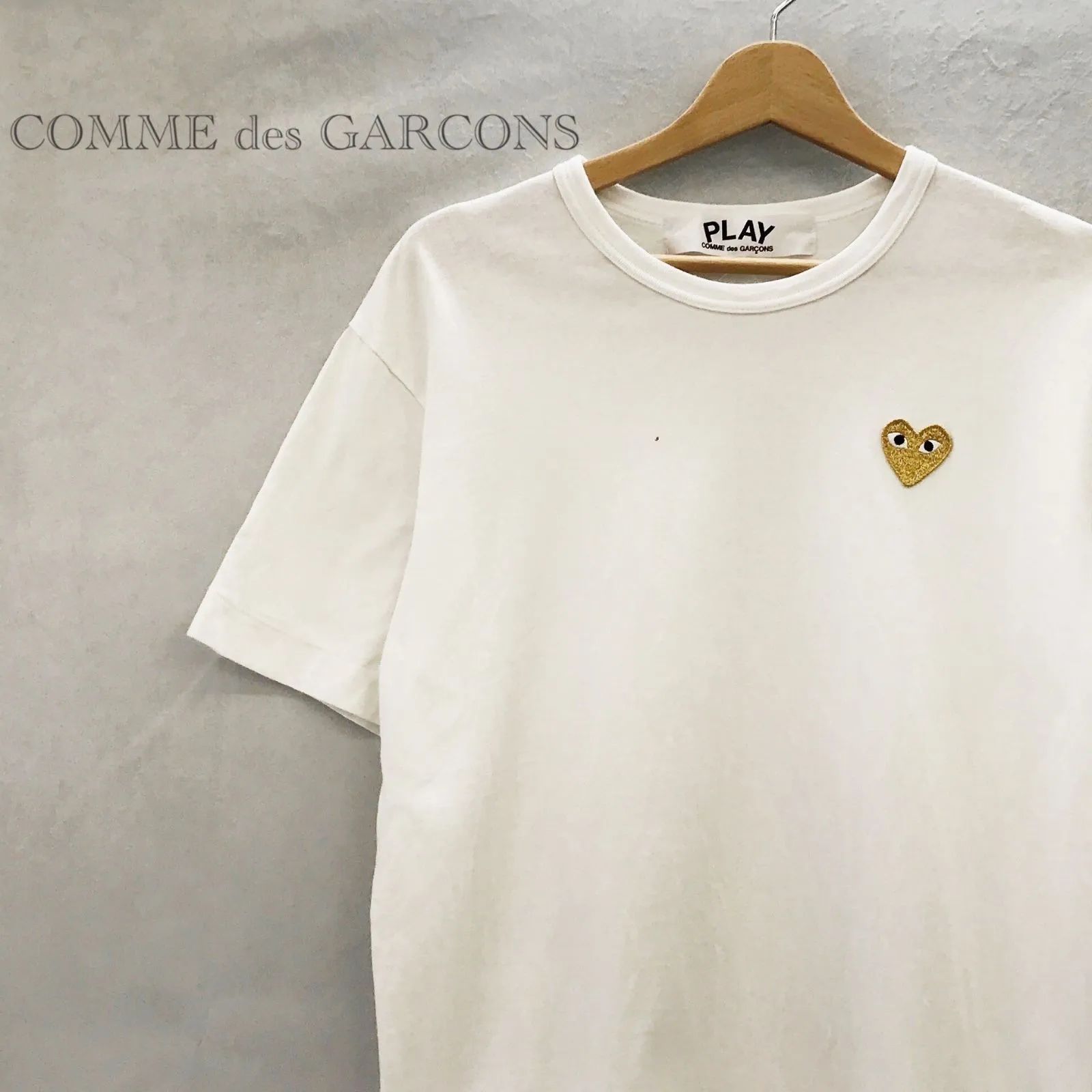 LPLAY COMME DES GARÇONS ゴールドエンブレム TシャツL | ヤマダウェブコム