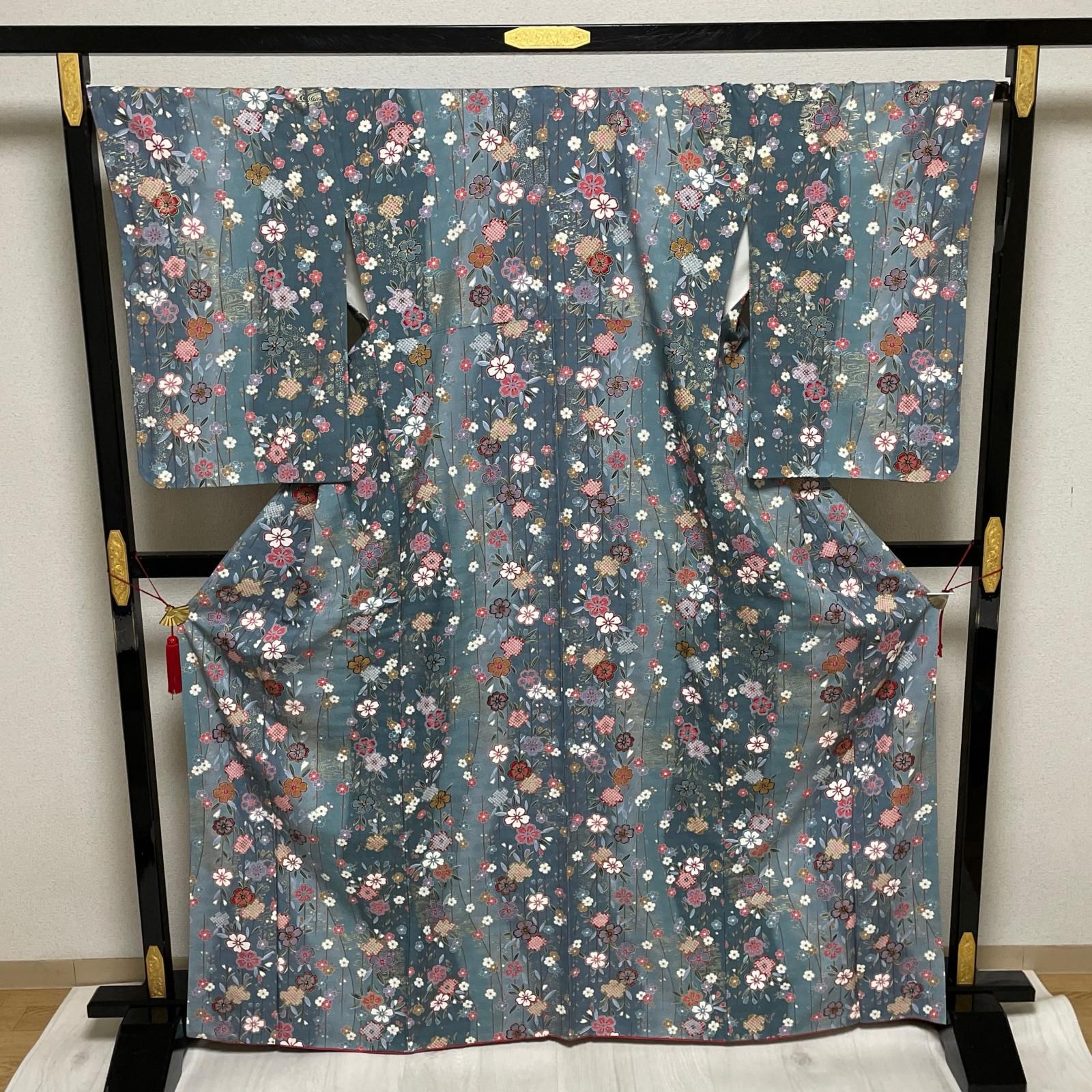 レディース 小紋 裄67 暈し染 華やかな花模様 着物 正絹 X-2116