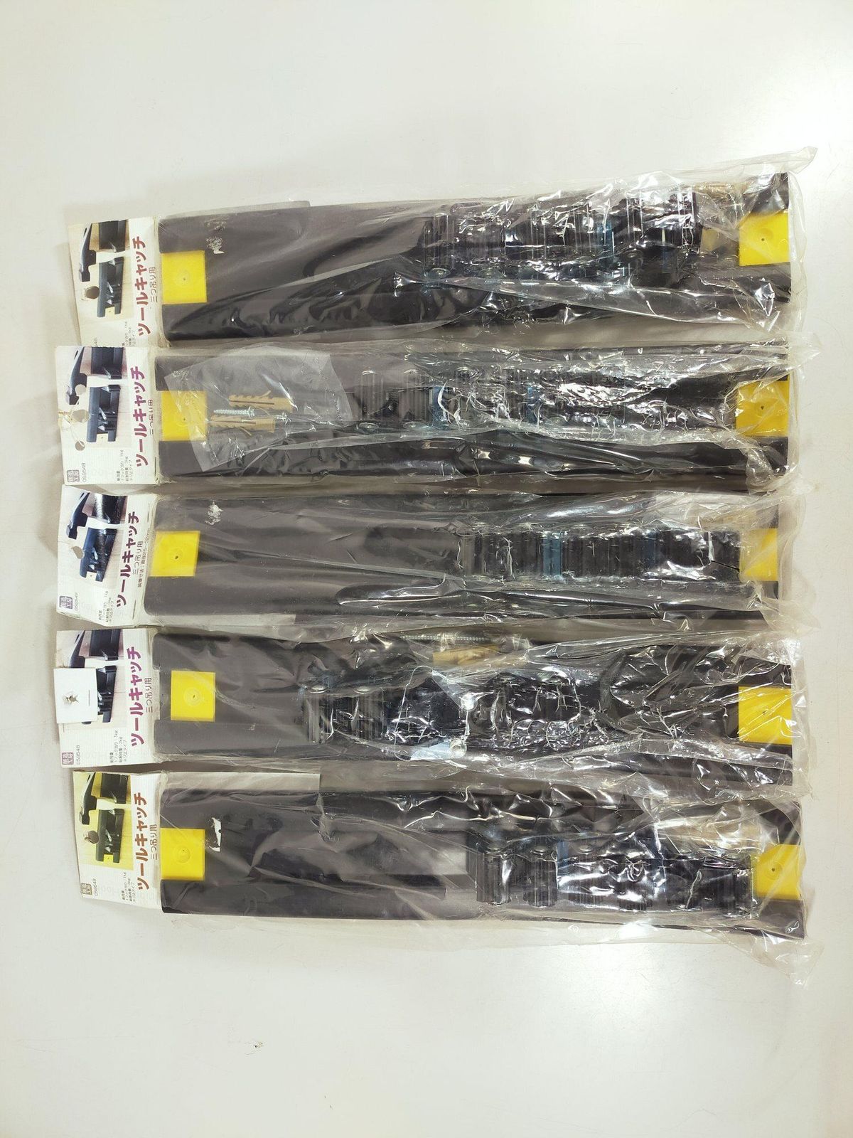 【未使用品】創造工房 ツールキャッチ 三つ吊り用 059548 耐荷重3kg 1フック1kg ネジ止タイプ 工具収納 A1251A08 4,680円