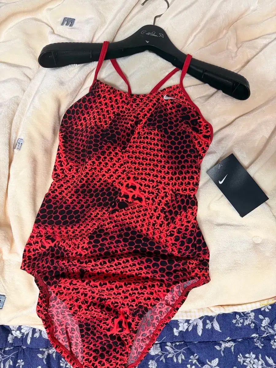 ナイキ レディース 水着