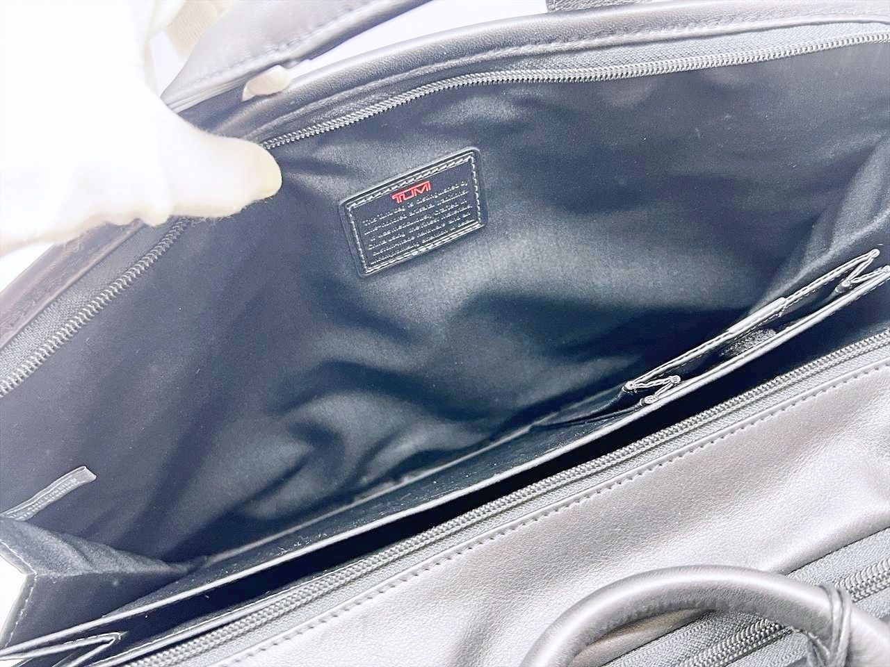 未使用保管 美品 TUMI ツゥミ エクスパンダブル オーガナイザー レザー
