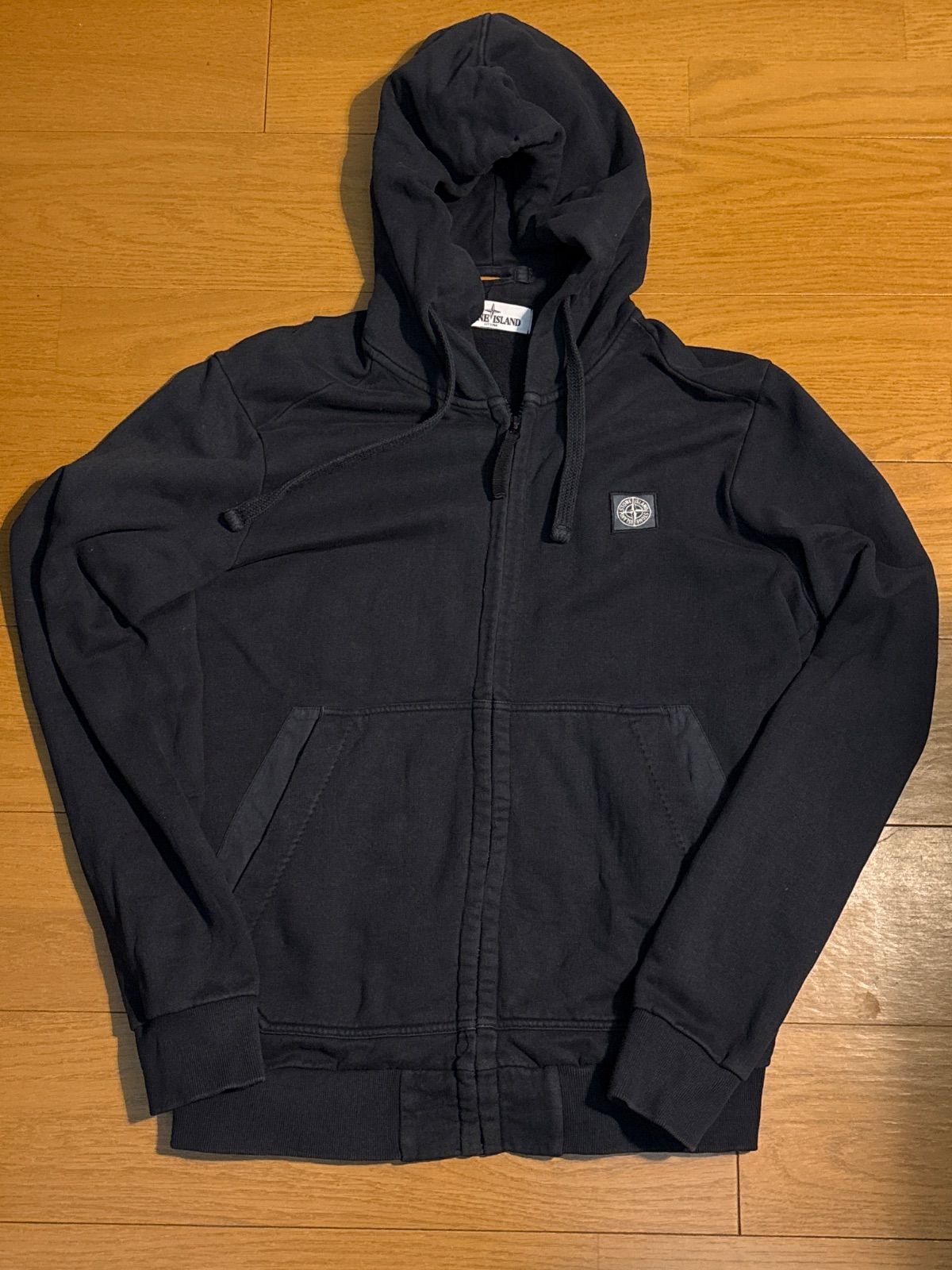 stone island ストーンアイランド パーカー スウェット ブラック L相当 