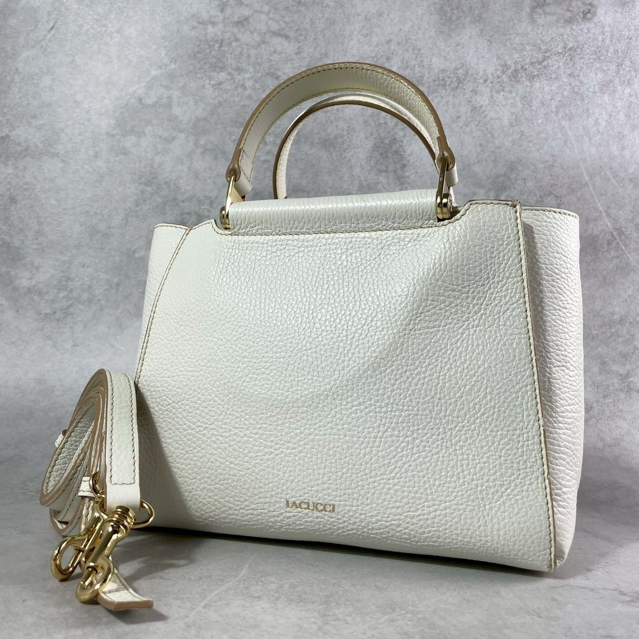 美品✨IACUCCI イアクッチ 2wayショルダーバッグ サブリナS 