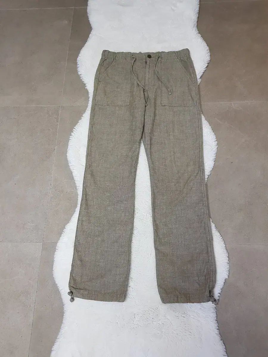 BEAMS ビームス ベージュ リネン シャーリング パンツ mサイズ
