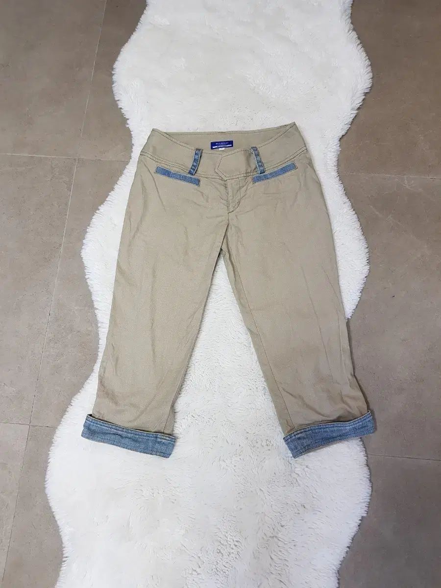 正規品 BURBERRY カプリ コットン パンツ ベージュ 55 7分 ズボン