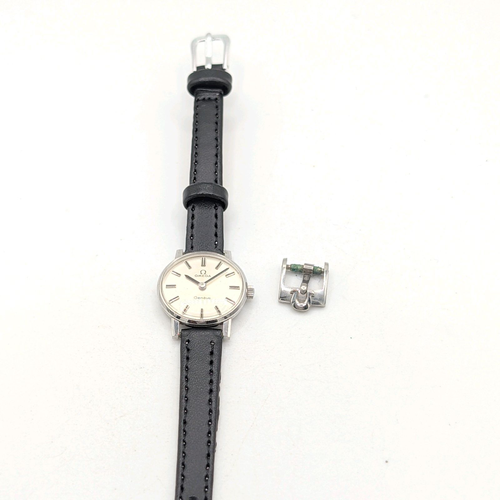 OMEGA Geneve Watch Hand-Winding Ladies Round Silver Y2K 00S オメガ 