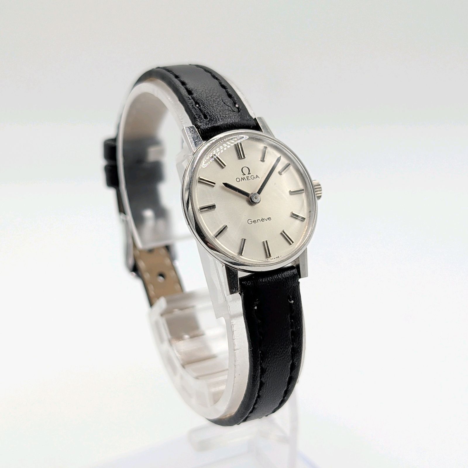 OMEGA Geneve Watch Hand-Winding Ladies Round Silver Y2K 00S オメガ 
