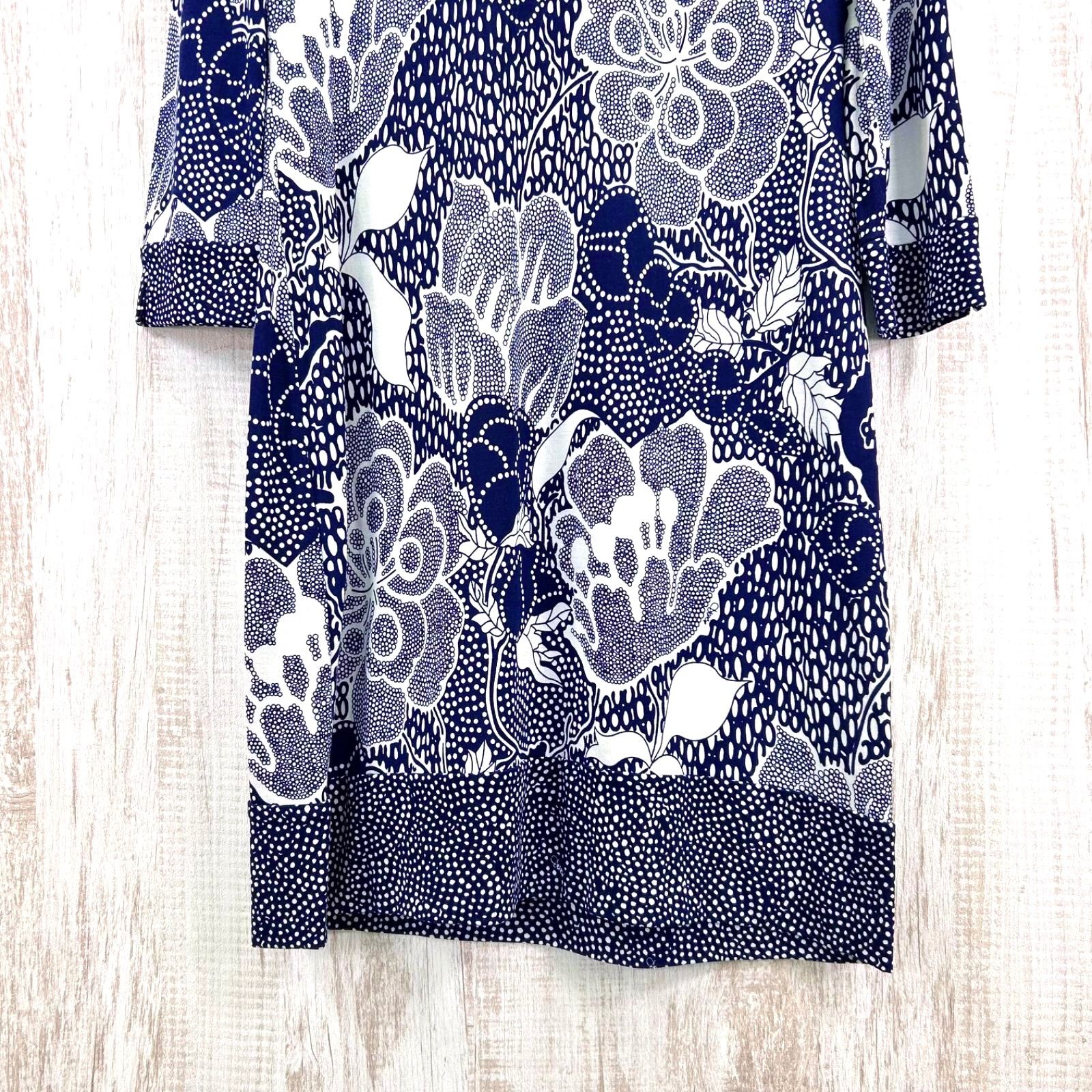 DIANE von FURSTENBERG 花柄ワンピース　シルク混　ブラック DVF DIANE von FURSTENBERG ダイアンフォンファステンバーグ シルク100