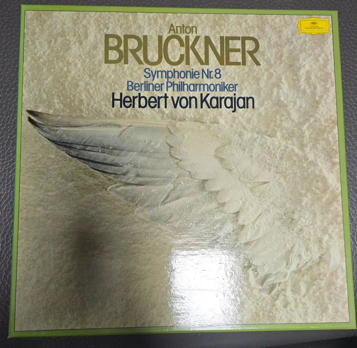 カラヤン 指揮_ブルックナー 交響曲 8 バーン_ 2LP BOX ー GERMANY 7,808円