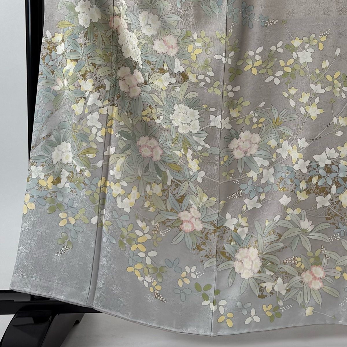 訪問着 身丈162.5cm 裄丈65cm M 袷 落款 枝花 萩 金彩 灰色 正絹 名品
