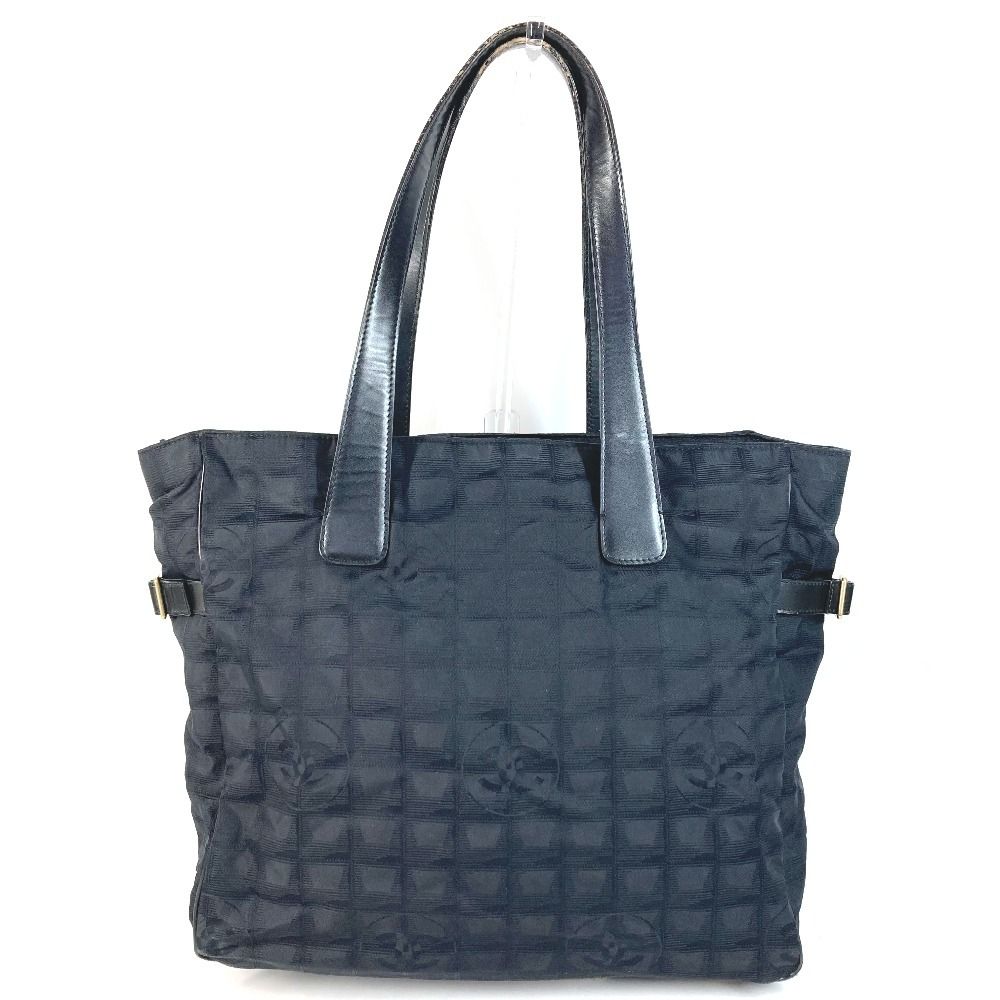 CHANEL シャネル ショルダーバッグ ニュートラベルラインGM ニュー CHANEL シャネル ショルダーバッグ ニュートラベルラインGM ニュー
