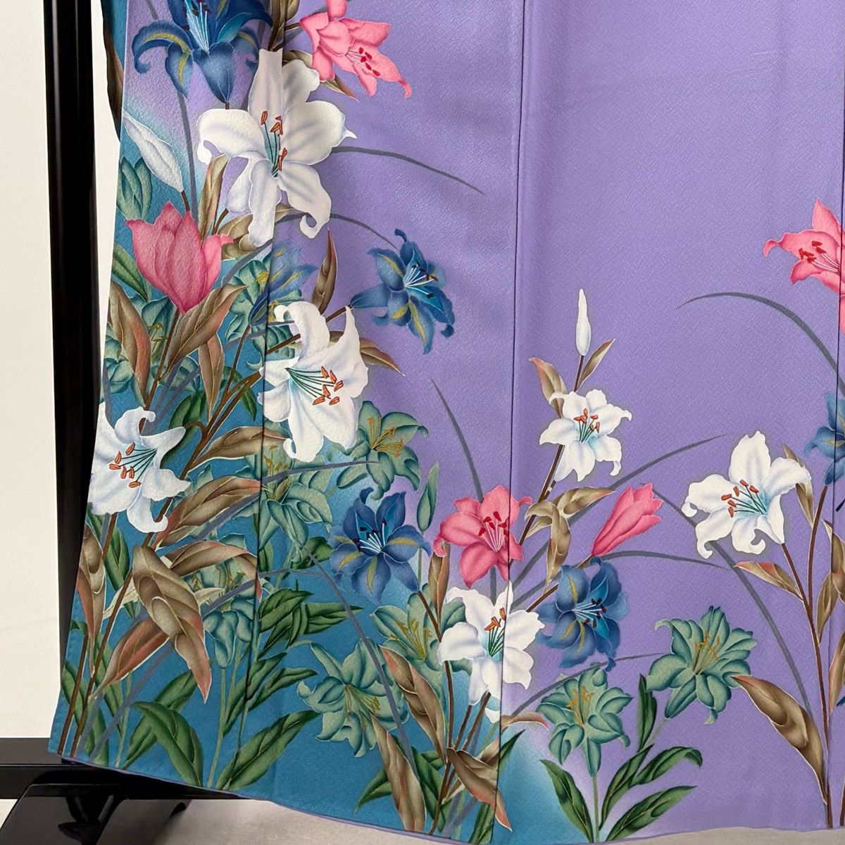 振袖 身丈159.5cm 裄丈63.5cm S 袷 百合 金彩 染め分け 紫 正絹 秀品