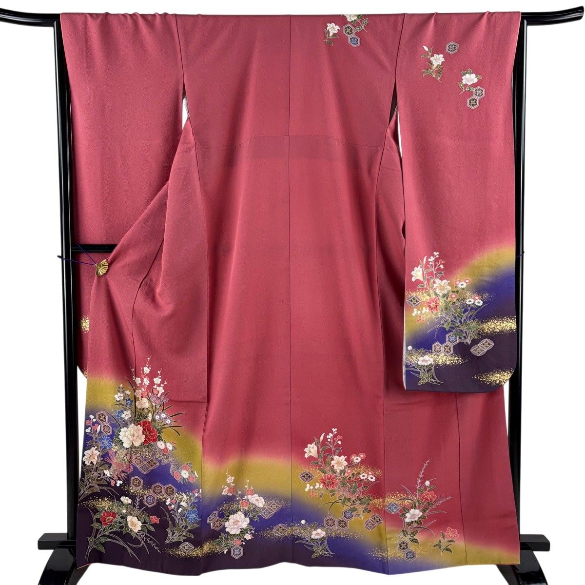【美品】 振袖 身丈166.5cm 裄丈66cm M 袷 花熨斗 有職文様 金彩 染め分け ピンク 正絹 秀品 【中古】