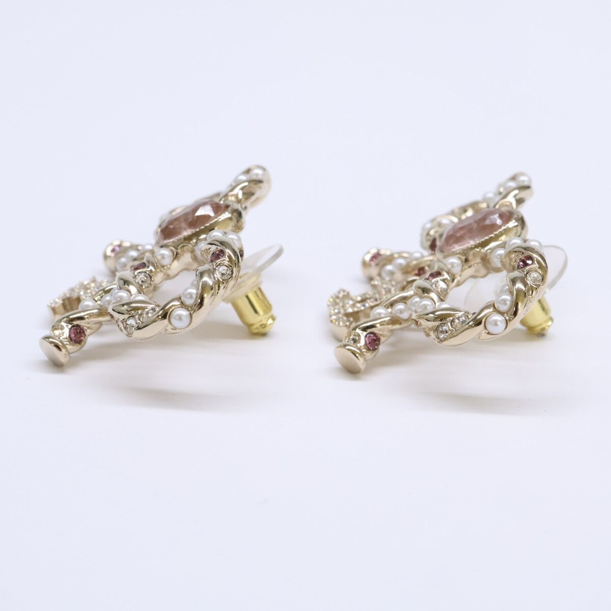 CHANEL シャネル A23B ABB508 リボンモチーフ ココマークピアス 
