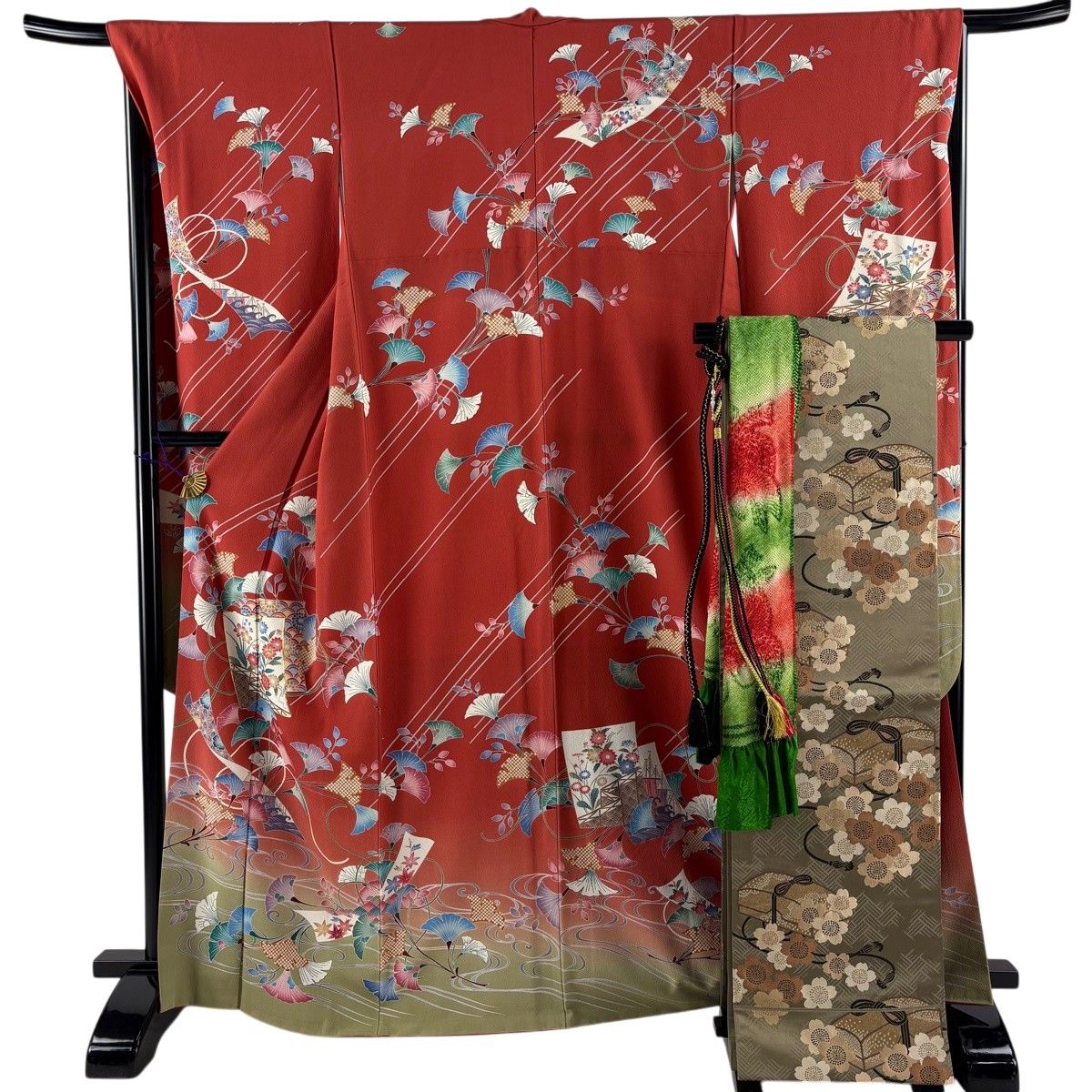 【美品】 振袖 身丈167cm 裄丈68cm L 袷 袋帯フルセット 色紙 草花 金糸 金彩 朱色 正絹 秀品 【中古】