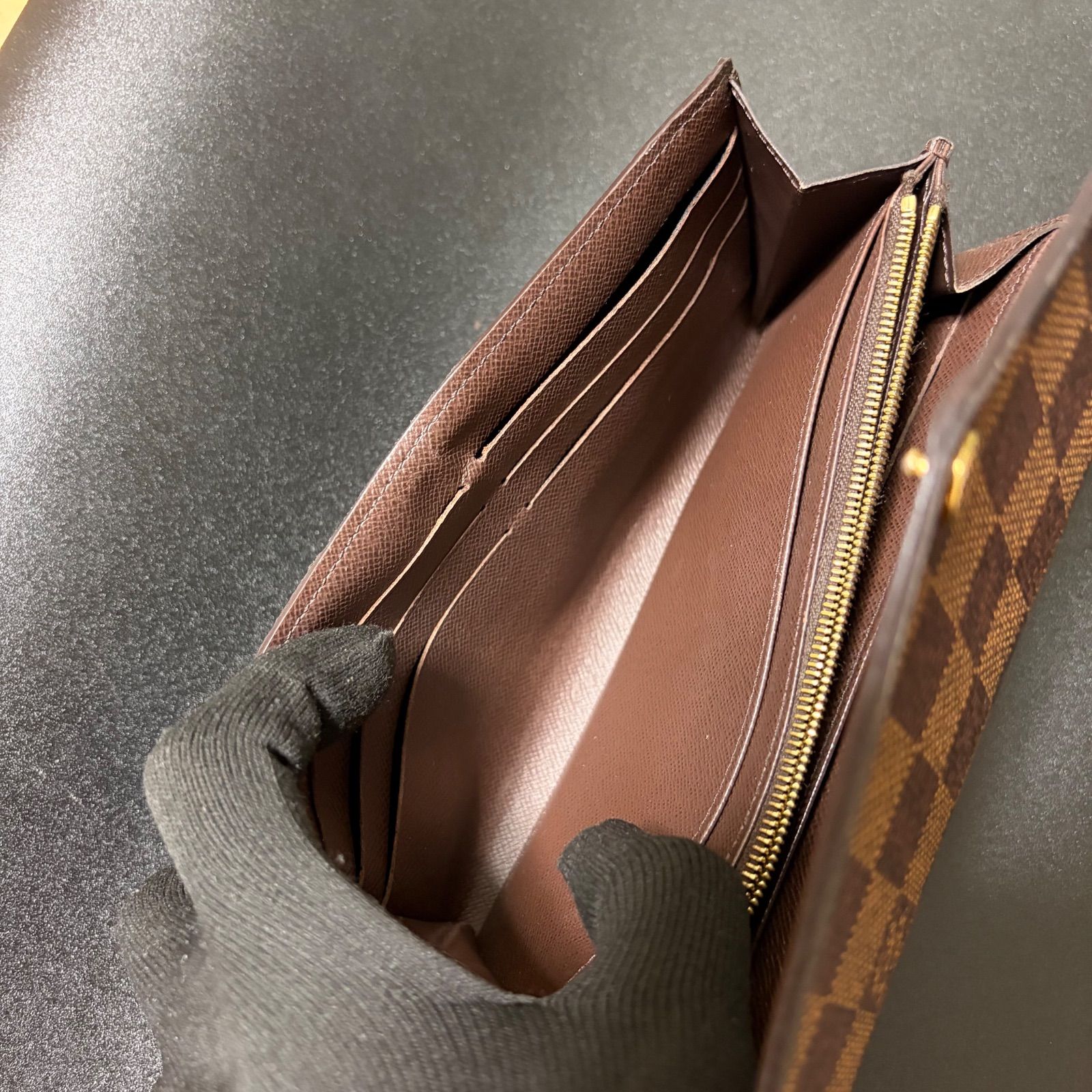 d9 ポルトフォイユ サラ 新型 Louis Vuitton ルイ ヴィトン 2つ 折り 