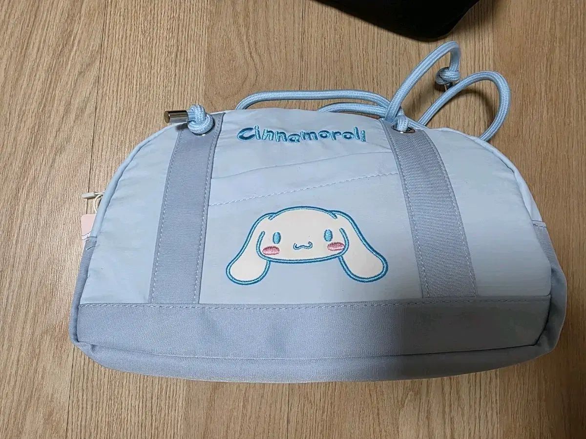 サンリオ シナモロール スカイブルー バッグ